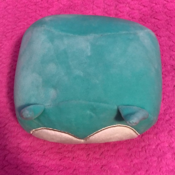 Winston stackable 8” - Picture 2 of 8